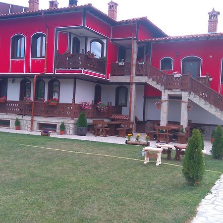 Guest House H Dzhogolanov Kopriwsztica Zewnętrze zdjęcie