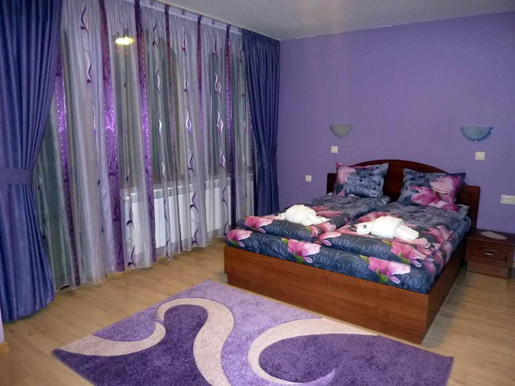 Guest House H Dzhogolanov Kopriwsztica Pokój zdjęcie