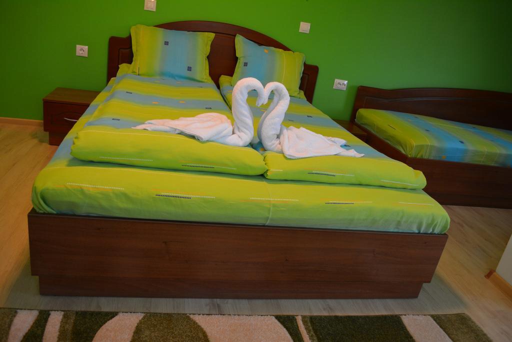 Guest House H Dzhogolanov Kopriwsztica Zewnętrze zdjęcie