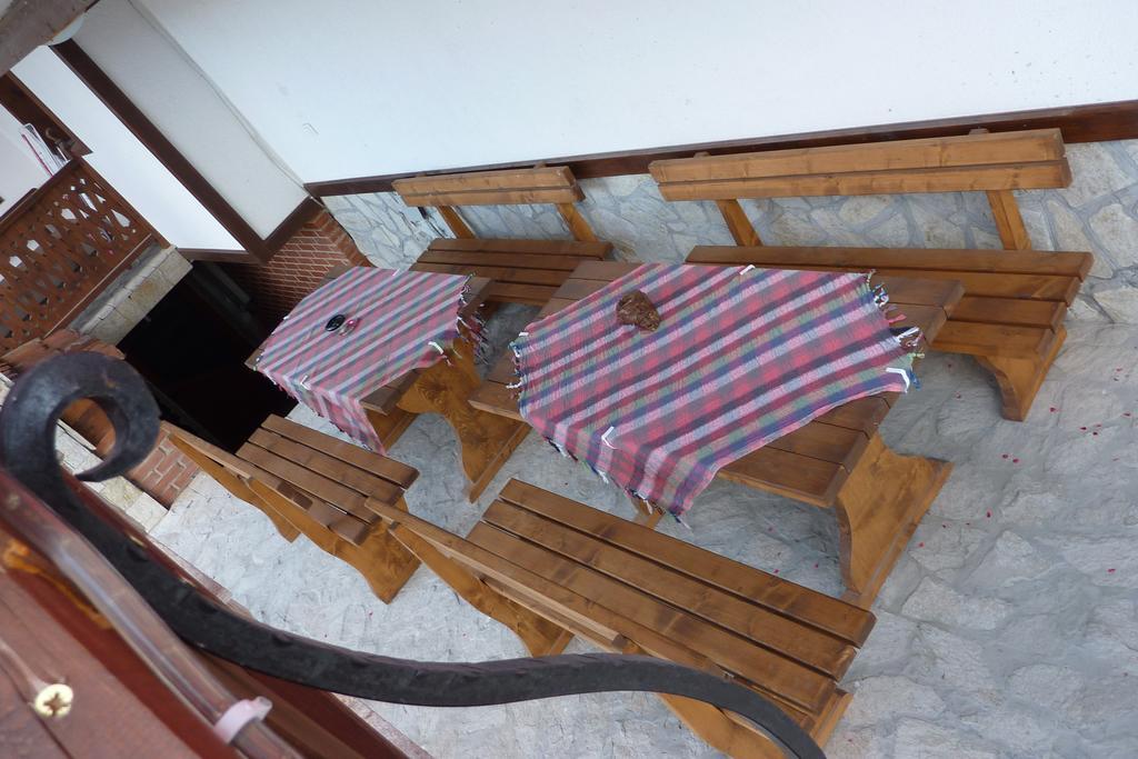 Guest House H Dzhogolanov Kopriwsztica Zewnętrze zdjęcie
