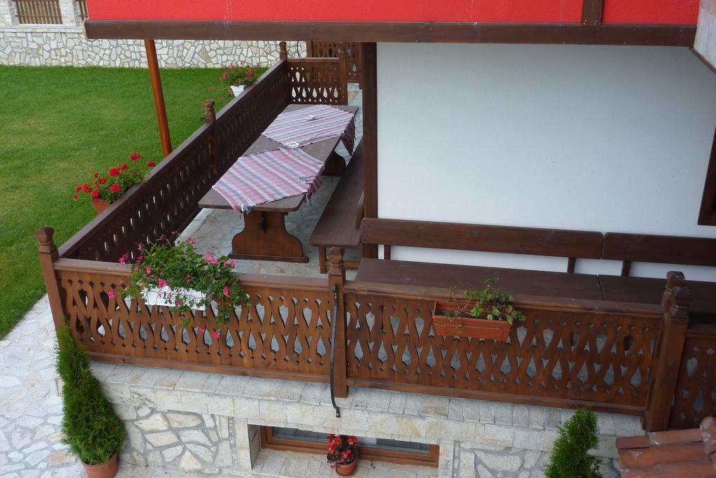 Guest House H Dzhogolanov Kopriwsztica Zewnętrze zdjęcie